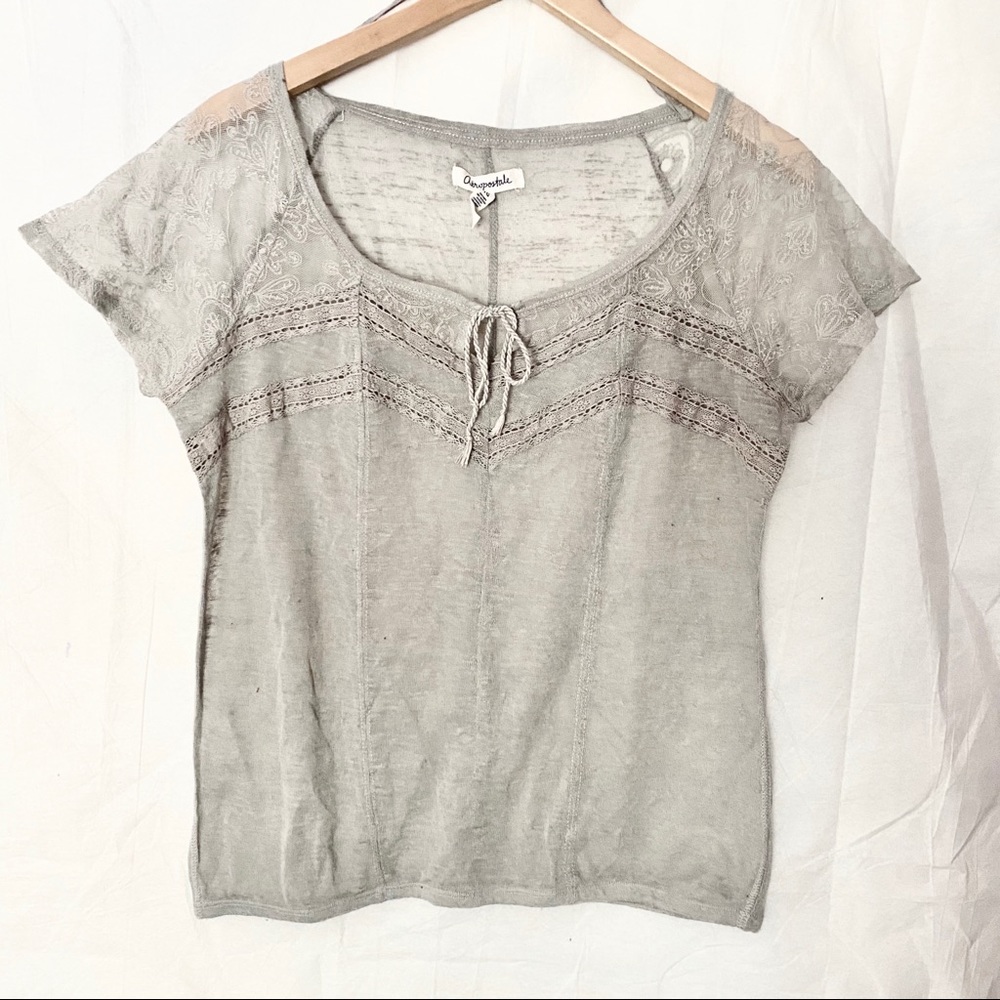 Women’s Shirt with lace shoulder and front - XL